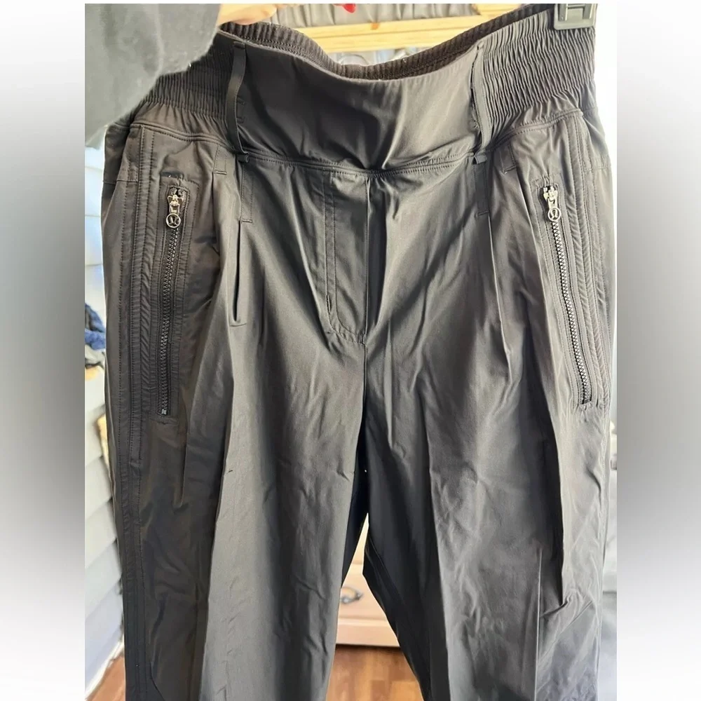 Lululemon Athletica Gray Skinny Pants women size 4